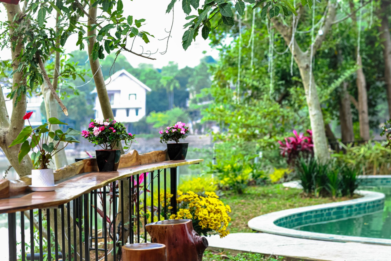 VILLA CHILL SÓC SƠN ĐIỂM GIÃ NGOẠI TUYỆT VỜI Ở TỐI ĐA 25 NGƯỜI