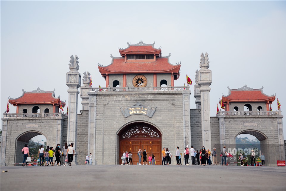 TOUR THĂM QUAN ĐỀN HÙNG